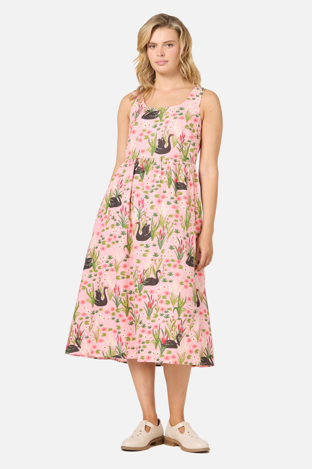 Princess Highway - Pretty Swan Midi Dress - pink