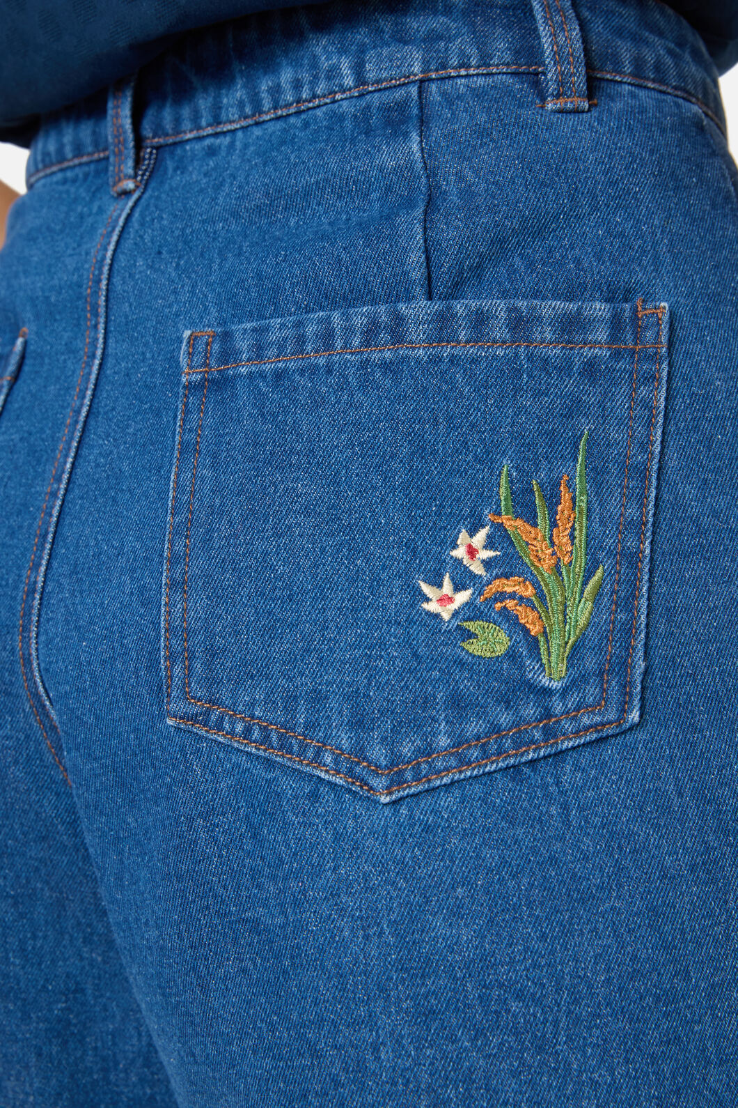 Princess Highway - Swan Embroidered Denim Short - blue-denim