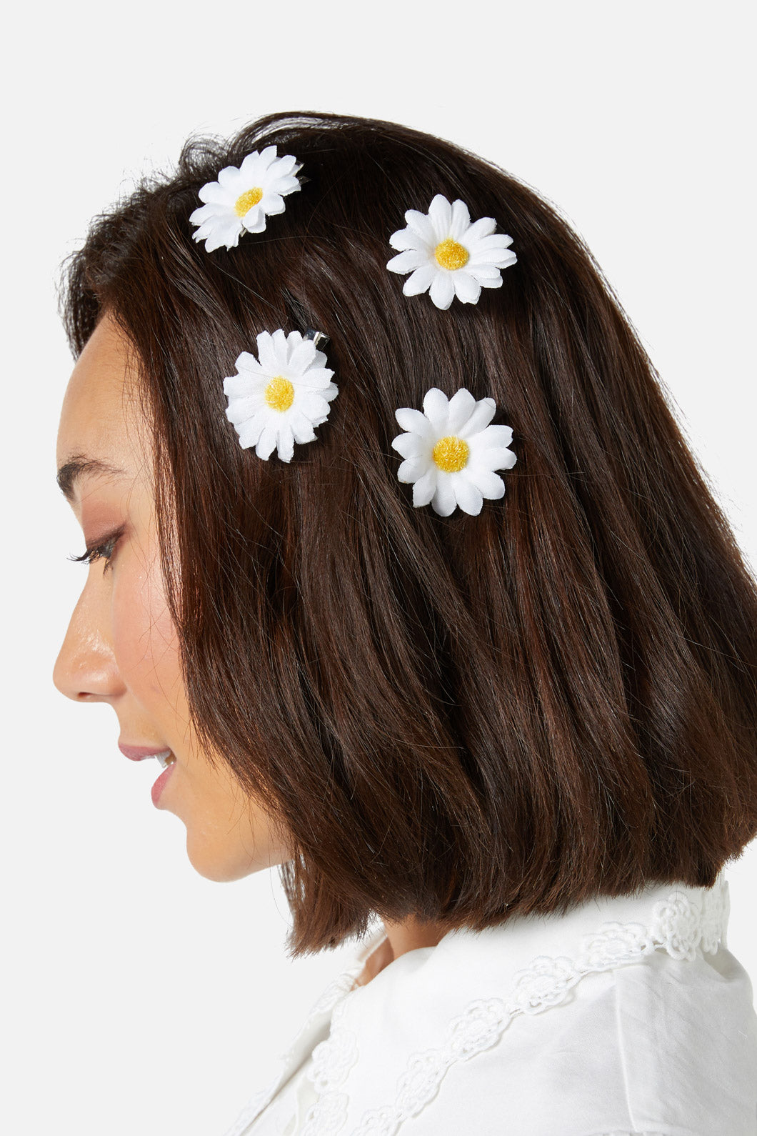 Small daisy on sale hair clips