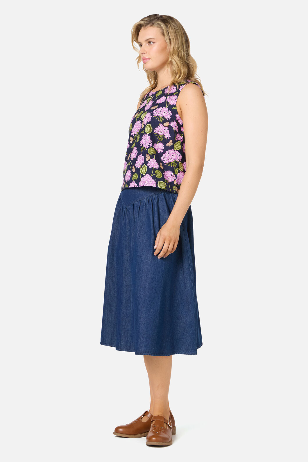 Princess Highway - Geranium Flower Shell Top - navy