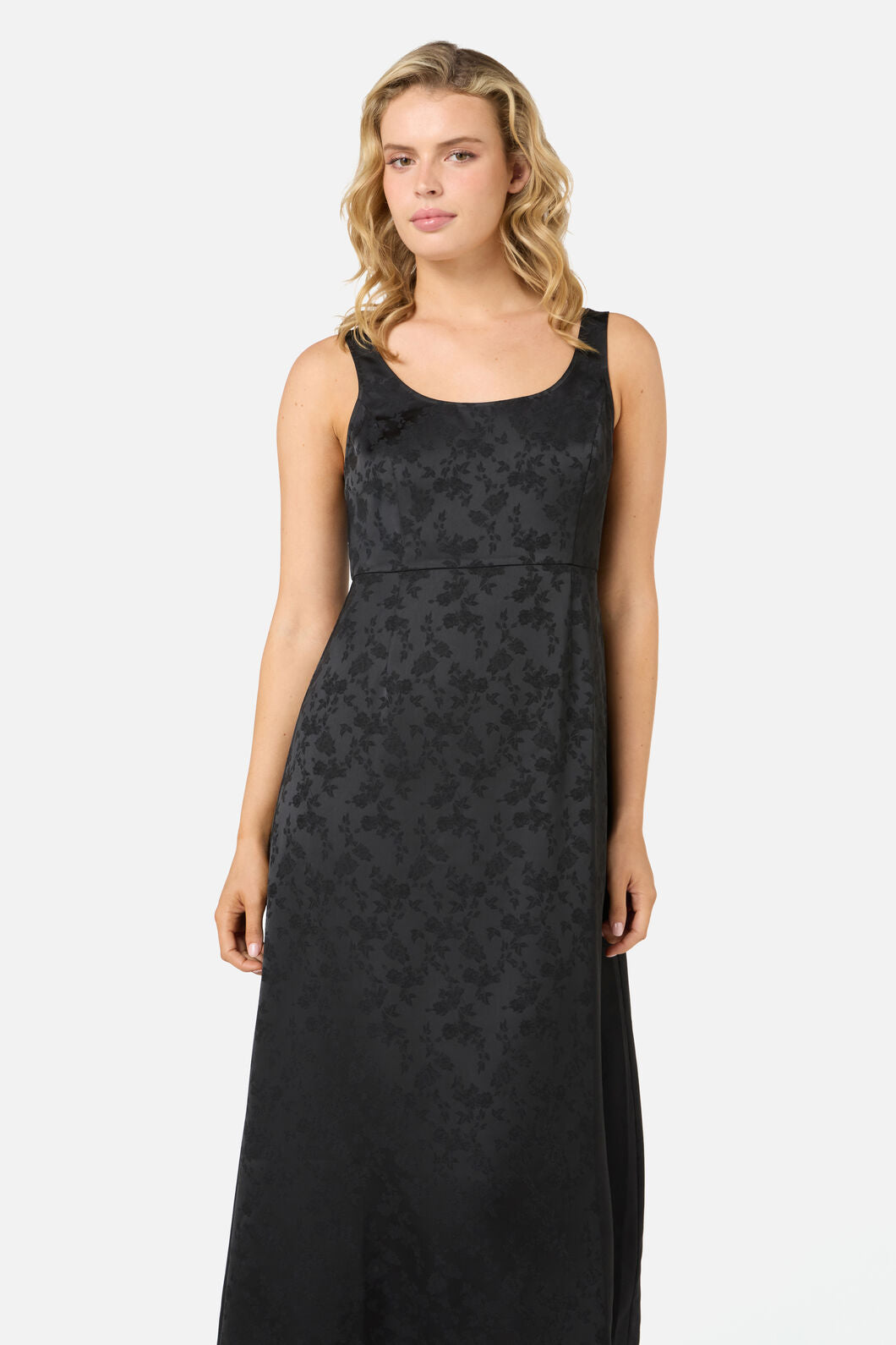 Princess Highway - Roma Satin Embossed Midi Dress - black