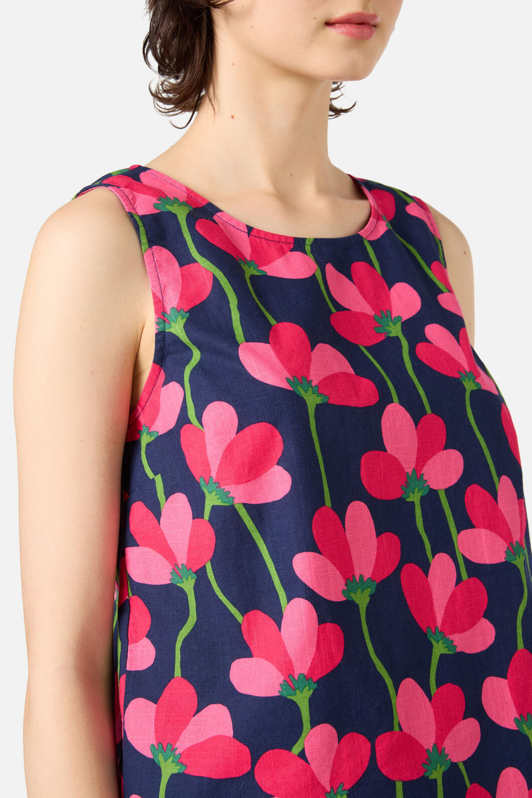Princess Highway - Lulu Flower Shell Top - navy