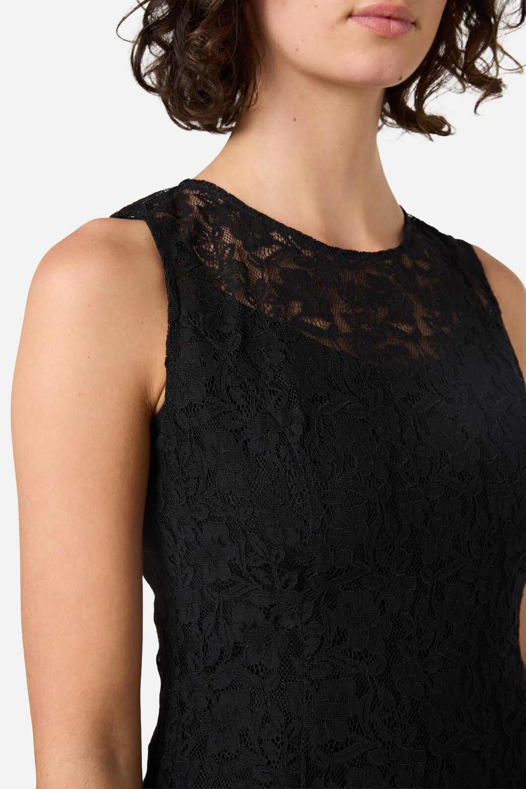 Princess Highway - Amara Lace Top - black
