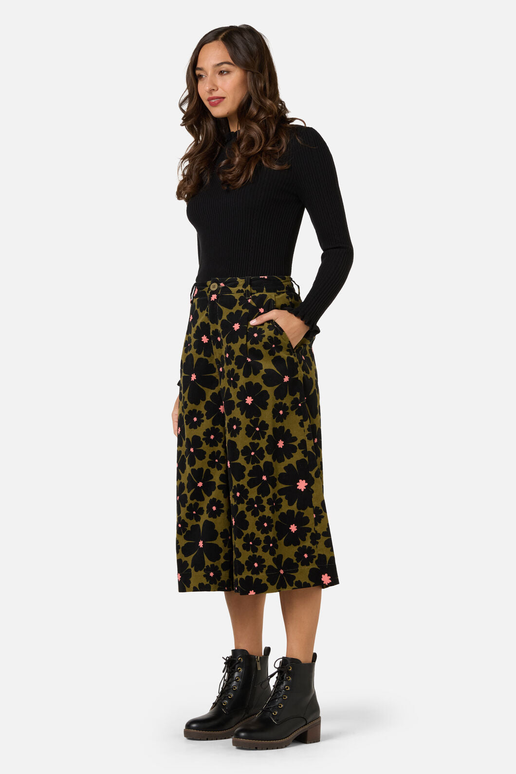 Princess Highway - Donna Flower Cord Culotte - olive
