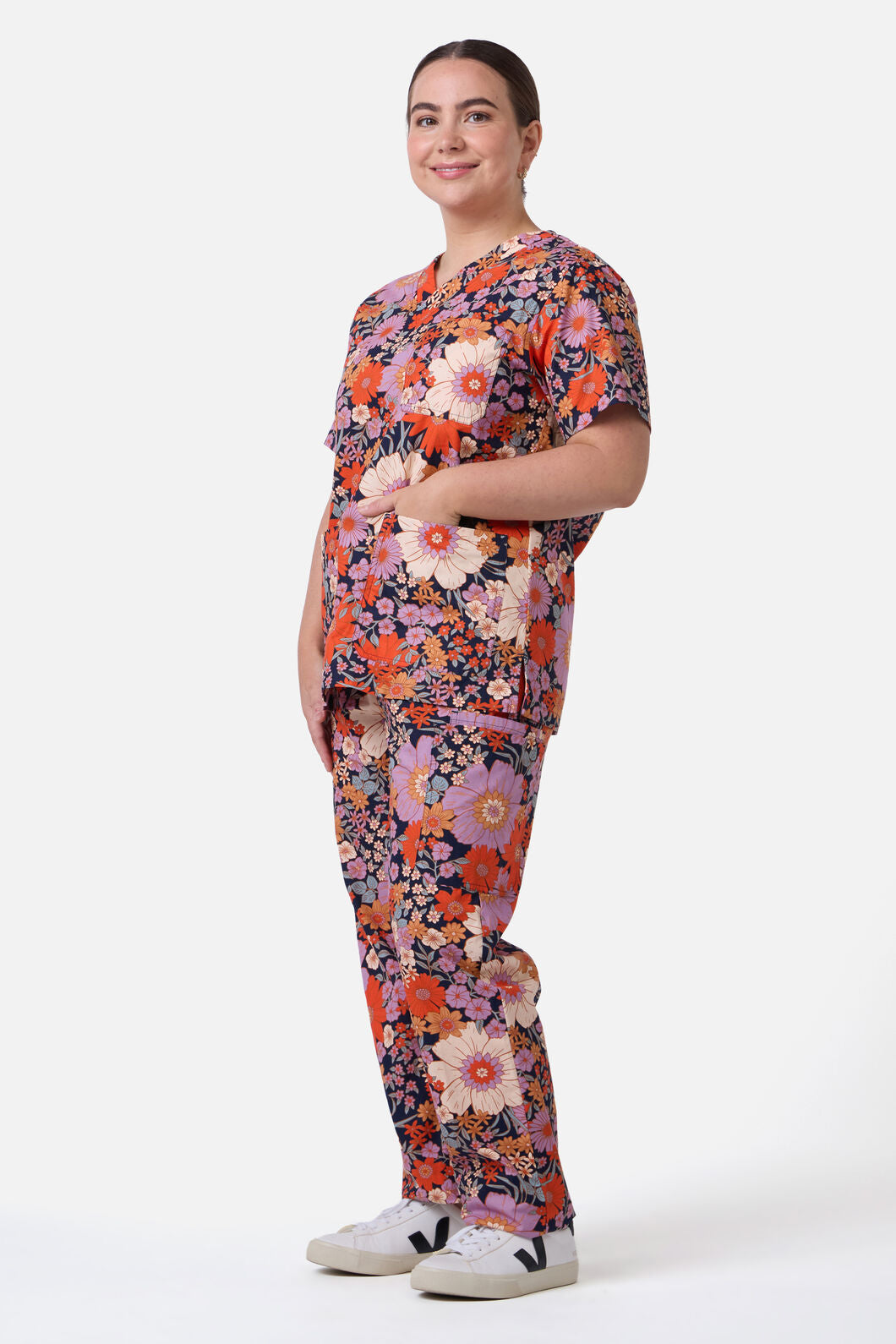 Princess Highway - SUNNY FLORAL SCRUB SET - navy
