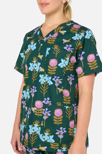 Princess Highway - Blue Banded Bee scrub set - green