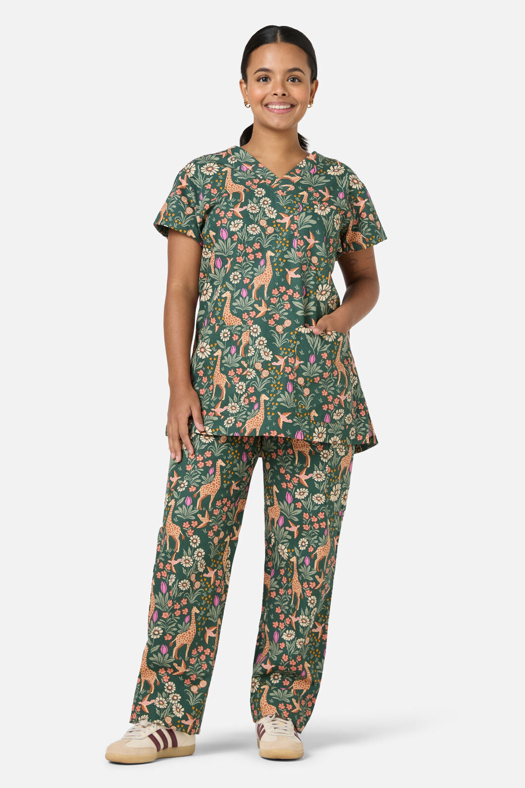 Princess Highway - Giraffe Scrub Set - green