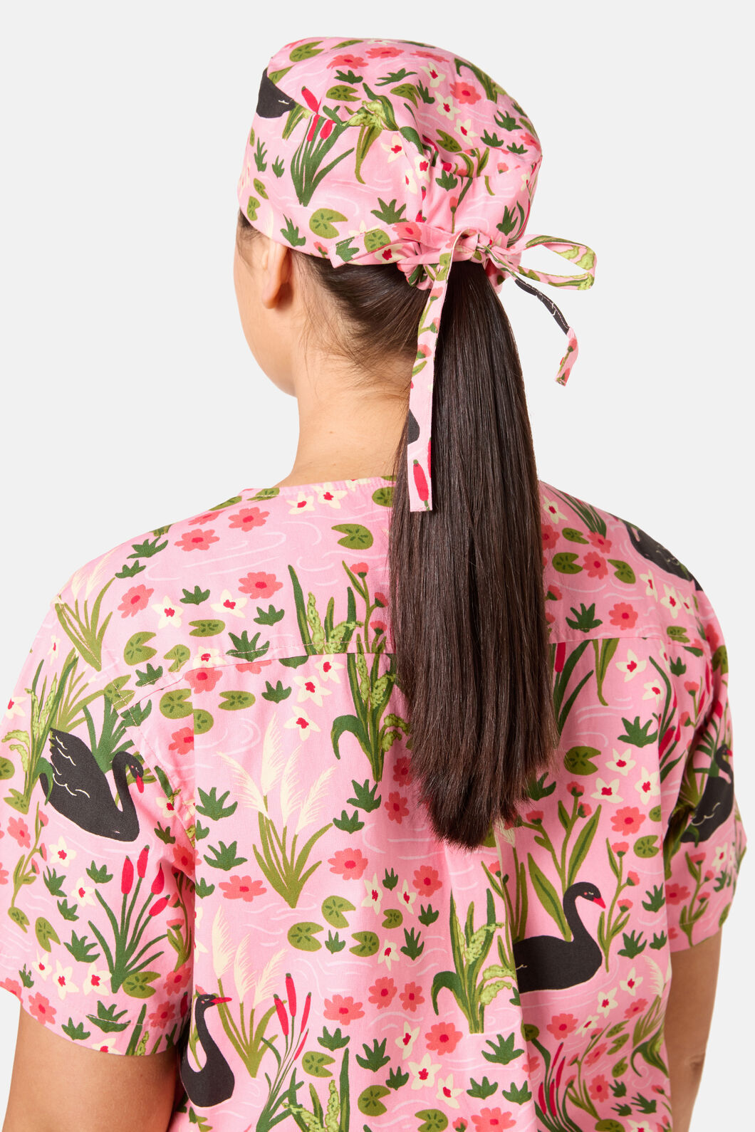 Princess Highway - Pretty Swans Scrub Hat - pink